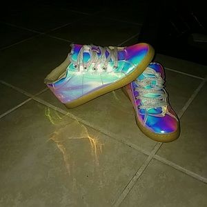 Hieroglyphic tennis shoes